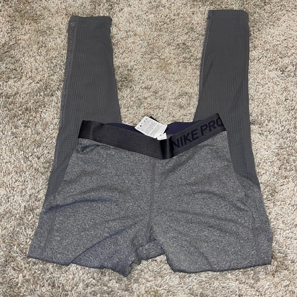 Nike pro therma leggings